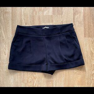 Express black dress shorts with side zip, low-rise (Sz 0)